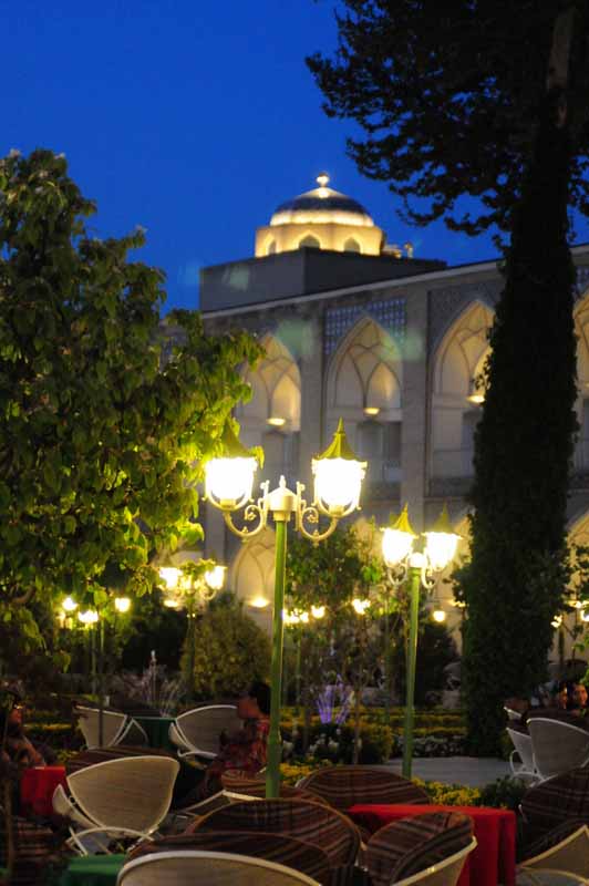 iran.hotel abassy
