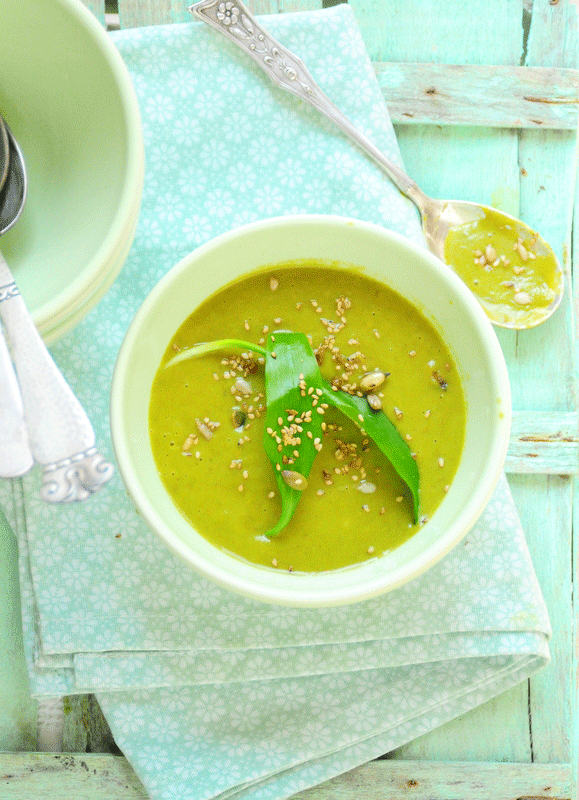 ramsløgsuppe-m-sesamdrys