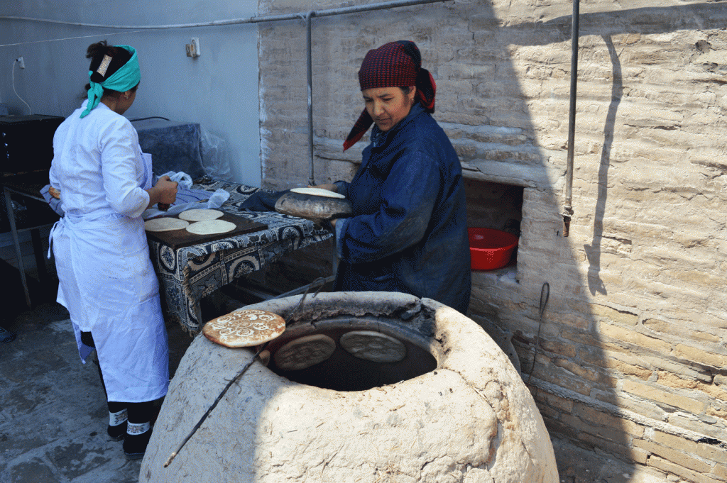 Uzbekistan.tandoor.1