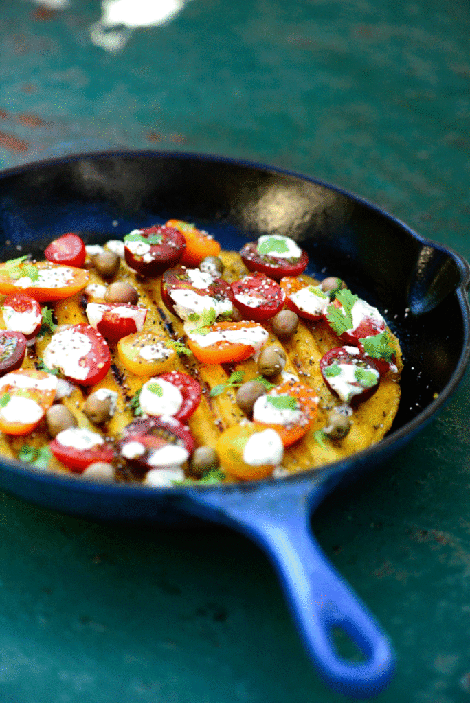 polenta-grillet-m-tomater
