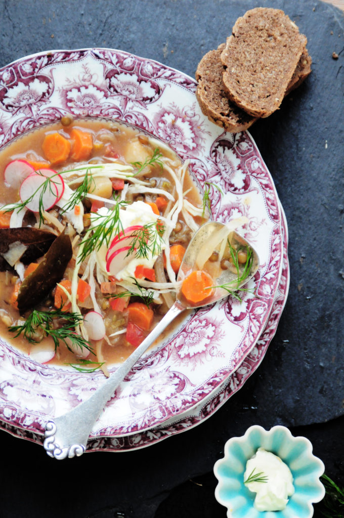 russisk-hvidkaalssuppe-4